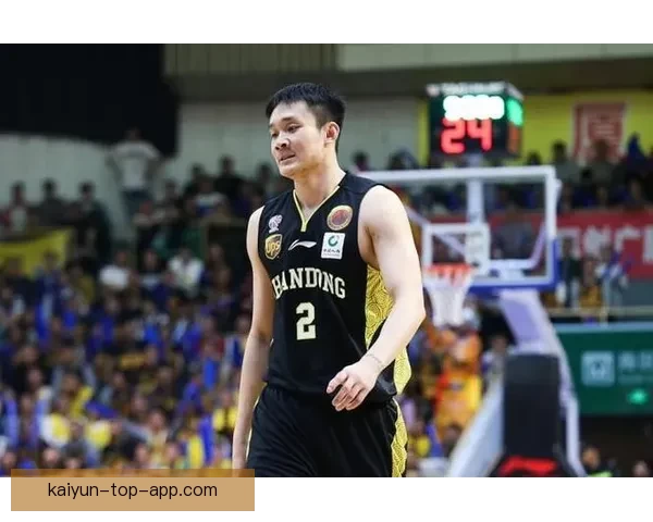 丁彦雨航24岁获MVP初现闯NBA志向 蝉联MVP后更坚定追梦决心